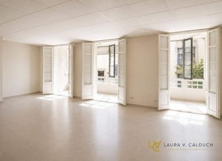 Oficina en alquiler en Vila de Gràcia en Barcelona