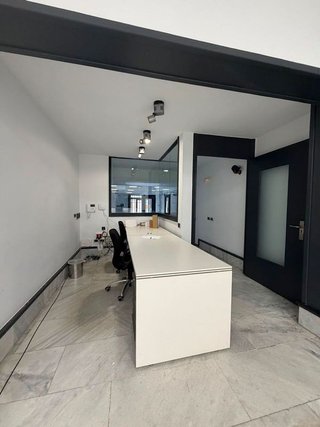 Oficina en alquiler en Cuatro Caminos en Madrid