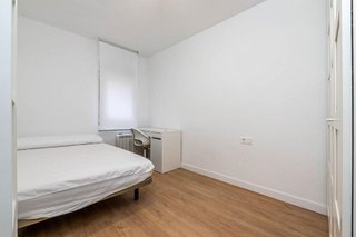 Piso en alquiler en Polígono Cartuja – La Paz en Granada
