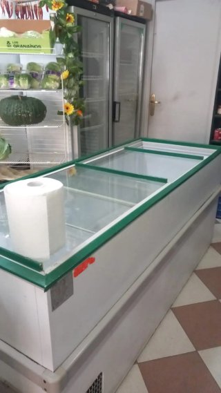 Traspaso de frutería Málaga capital