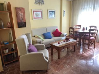 Piso en alquiler en Hospital - Parque sur en Albacete