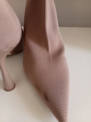Botín tacón Zara beige