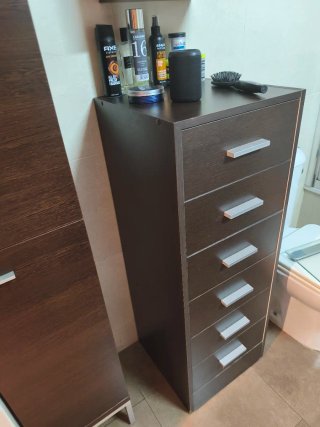 Muebles auxiliares baño color chocolate