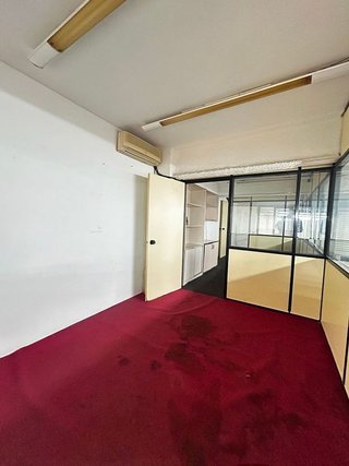 Local comercial en alquiler en Sanfeliu en Hospitalet de Llobregat, L´