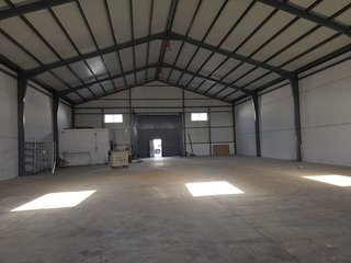 Nave industrial en alquiler en Santa Cruz - Industria - Polígono Campollano en Albacete