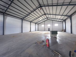 Nave industrial en alquiler en Santa Cruz - Industria - Polígono Campollano en Albacete