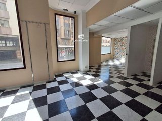 Local comercial en alquiler en Centro en Cuenca