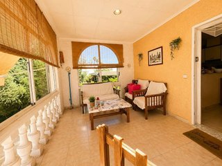 Chalet en venta en La Siesta - El Salado - Torreta en Torrevieja