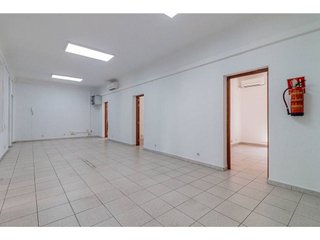 Oficina en alquiler en Berruguete en Madrid