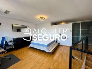 Piso en alquiler en Costillares en Madrid