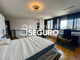 Piso en alquiler en Costillares en Madrid