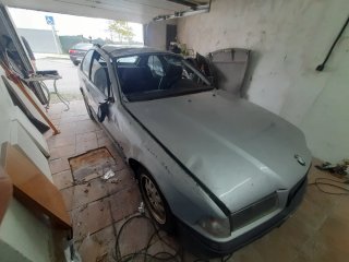 BMW e36 compact 318 TI