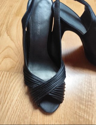Sandalias Gloria Ortiz Negras Talla 37