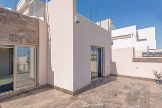 Chalet en venta en Campos de Golf - Villa Martin - Los Dolses en Orihuela