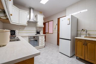 Chalet en alquiler en Plaza de Toros - Santa Rita en Almería