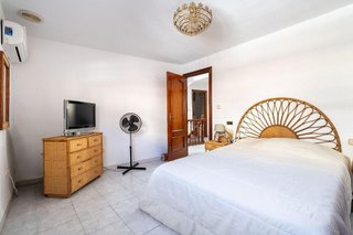 Chalet en alquiler en Plaza de Toros - Santa Rita en Almería
