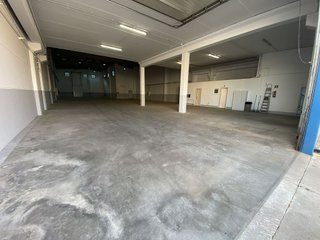 Nave industrial en alquiler en Campllong