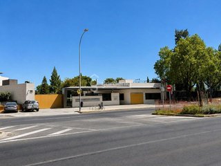 Piso en alquiler en Los Remedios en Sevilla