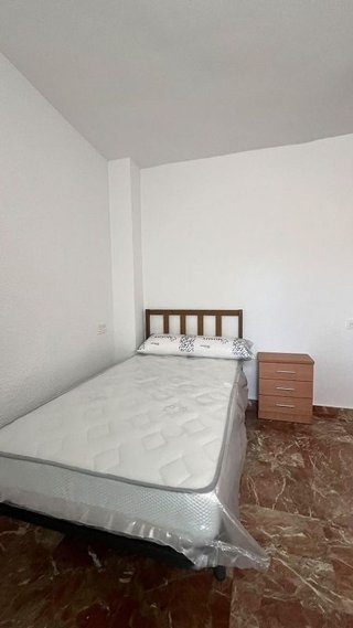 Piso en alquiler en Centro - Sagrario en Granada
