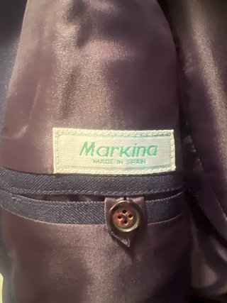Traje de comunión azul marino para niño