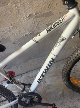 Bicicleta Btwin Rockrider Blanca