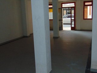 Local comercial en alquiler en Centro en Valdepeñas