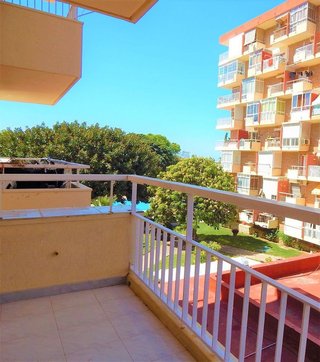Piso en alquiler en Parque de la Paloma en Benalmádena