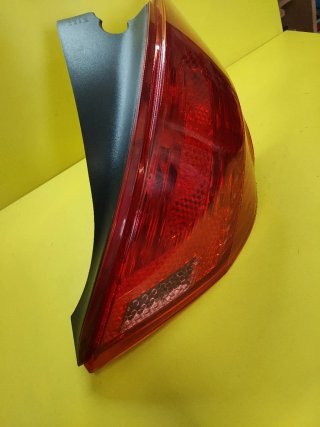 PILOTO TRASERO DERECHO PEUGEOT 308 BERLINA 5P