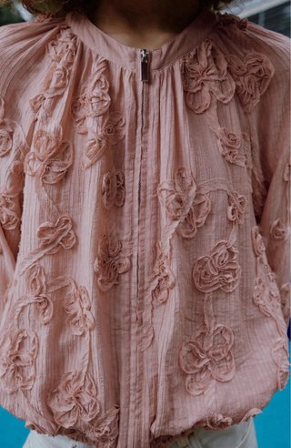 CHAQUETA OVERSIZE ESTRUCTURA FLORES ZARA