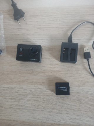 Cámara Victure 4K Wi-Fi + Batería y Cargador