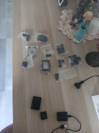 Cámara Victure 4K Wi-Fi + Batería y Cargador