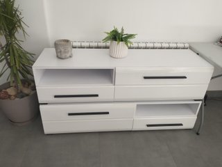 Mueble TV blanco moderno