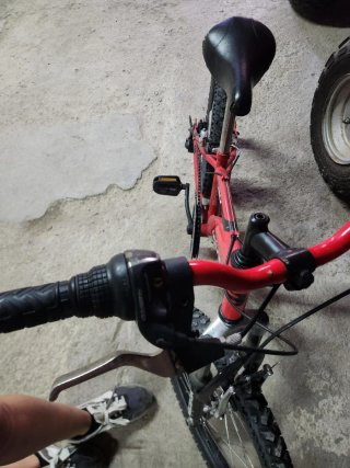 Bicicleta BH Roja