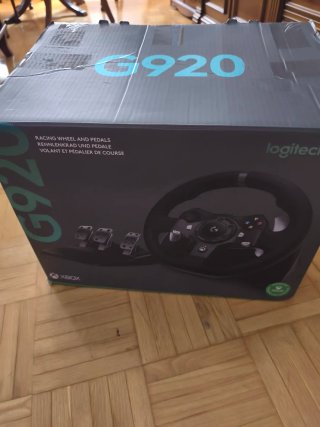 Volante Logitech G920 y palanca de cambios Logitec