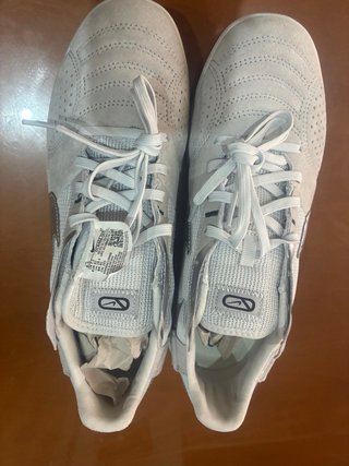 Zapatillas futbol sala  Street Gato Nike  Grises