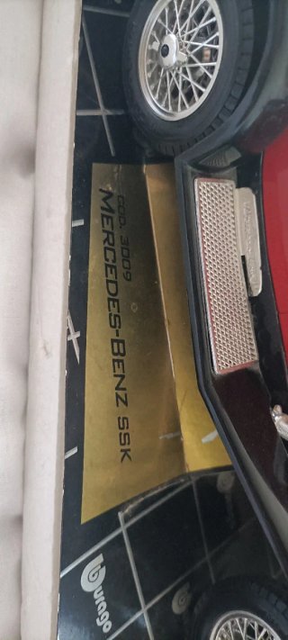 Modellino Mercedes-Benz SSK 1928 Burago