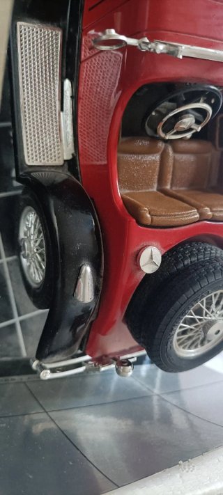 Modellino Mercedes-Benz SSK 1928 Burago