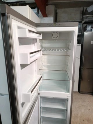 ♤Nevera Liebherr plateada Combi 185x60♤