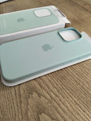 Funda de silicona para iPhone 16 Pro Max Aguamarin