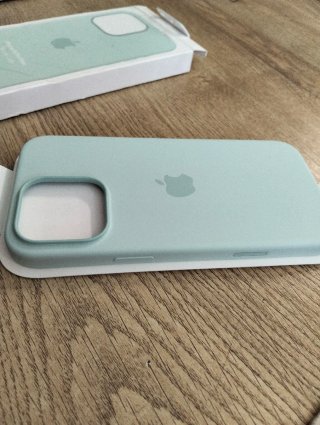 Funda de silicona para iPhone 16 Pro Max Aguamarin