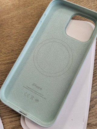 Funda de silicona para iPhone 16 Pro Max Aguamarin
