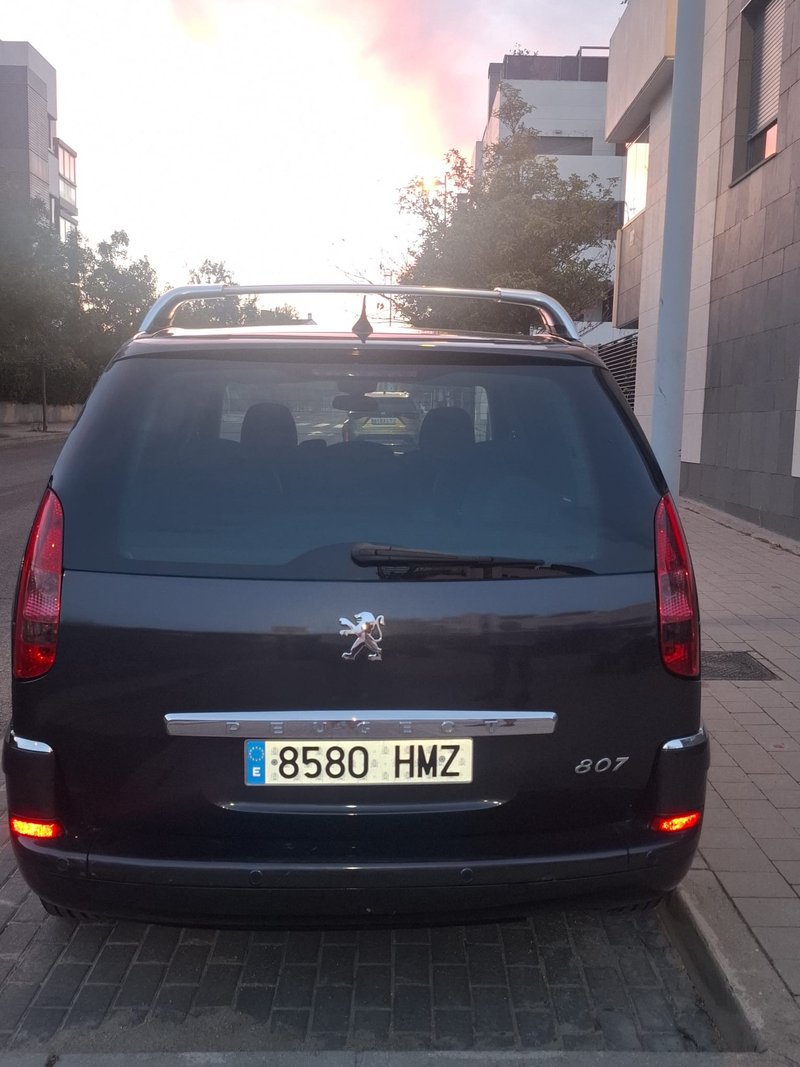 Peugeot 807 Active 2.0 HDI 163cv.2012 - foto 1