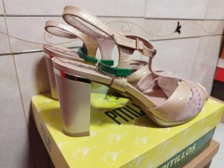Sandalias tacón beige y rosa