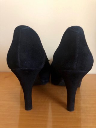 Zapatos de tacón negros con flor + Regalo