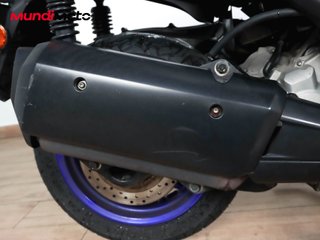 YAMAHA X-MAX 300