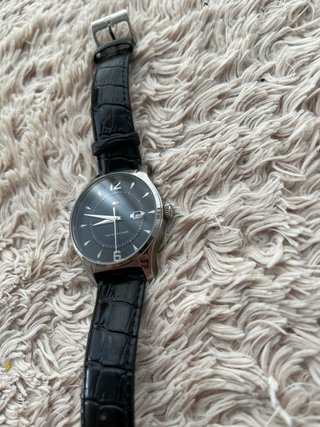 Reloj Tommy Hilfiger Negro y Plateado