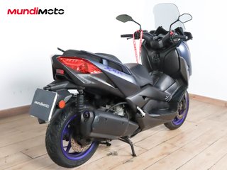 YAMAHA X-MAX 300