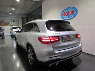Mercedes-Benz GLC 220D 4 MATIC