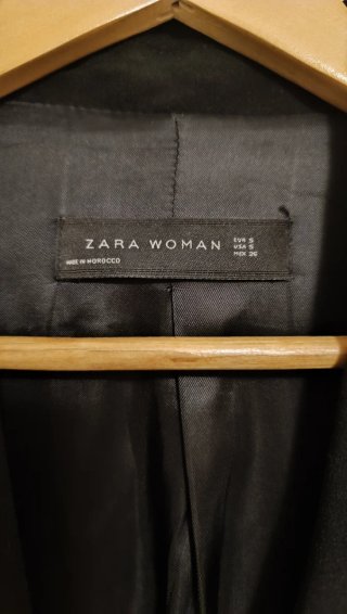 Americana Zara Negra Mujer