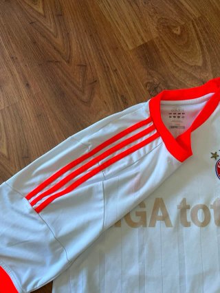 Adidas Bayern Munich Away Jersey 2012/13 39 Kroos